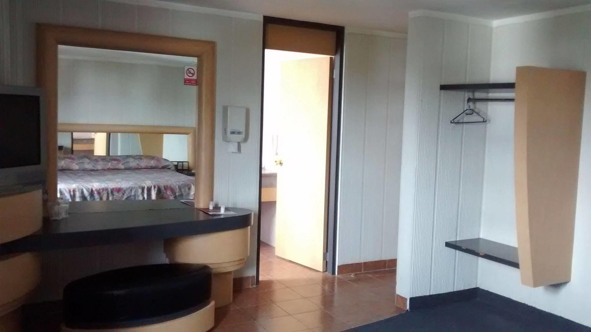 Hotel Autoparador Del Valle Mexico City