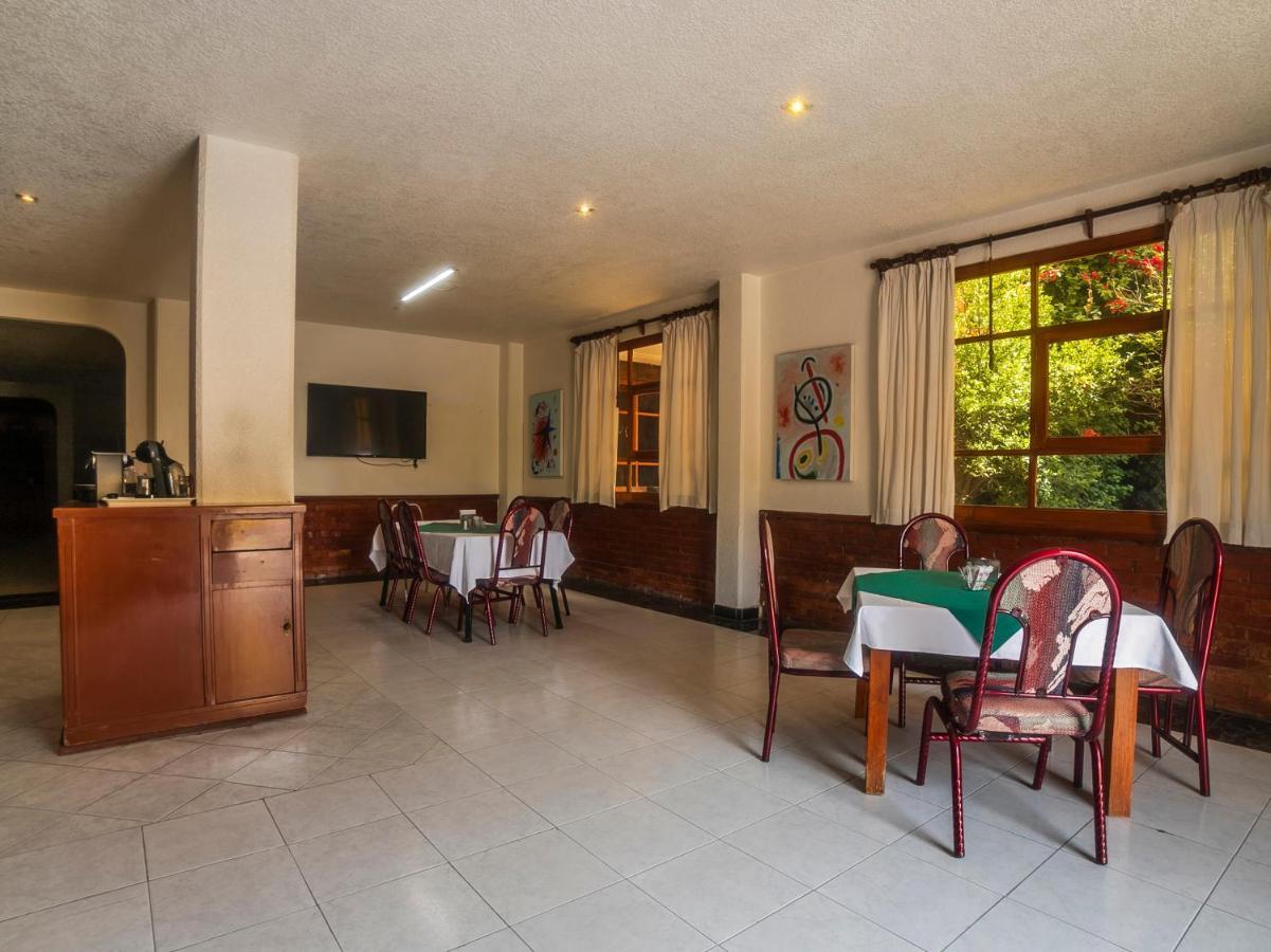 Autoparador Del Valle Hotel 3*